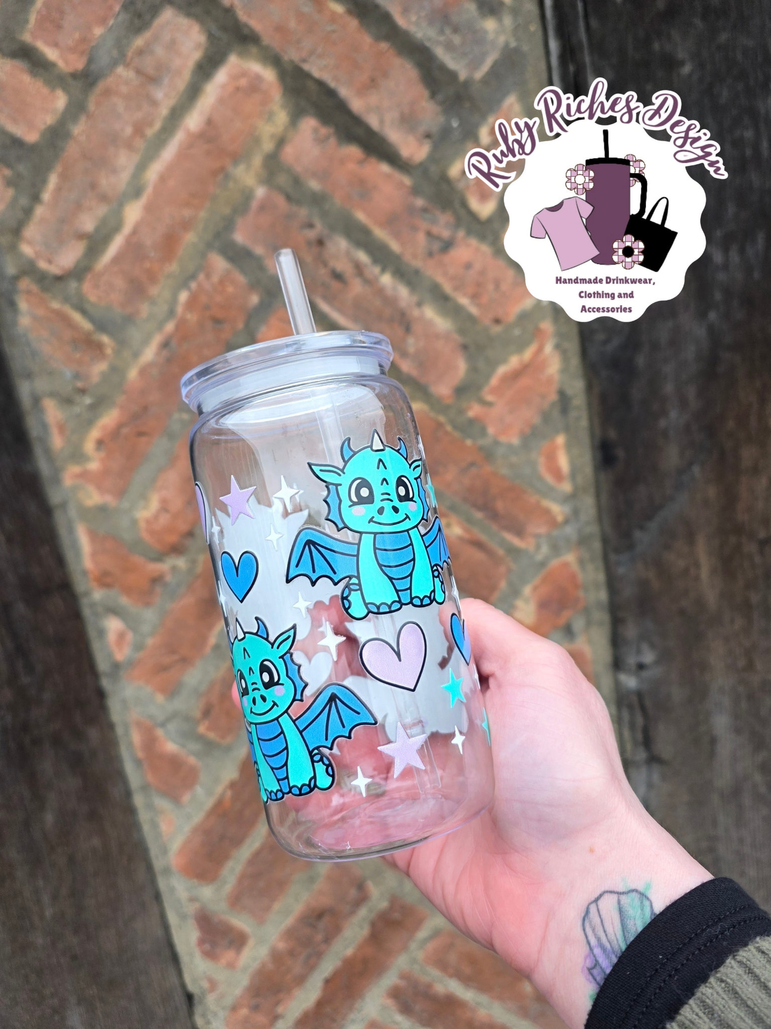 Dragon style plastic tumbler