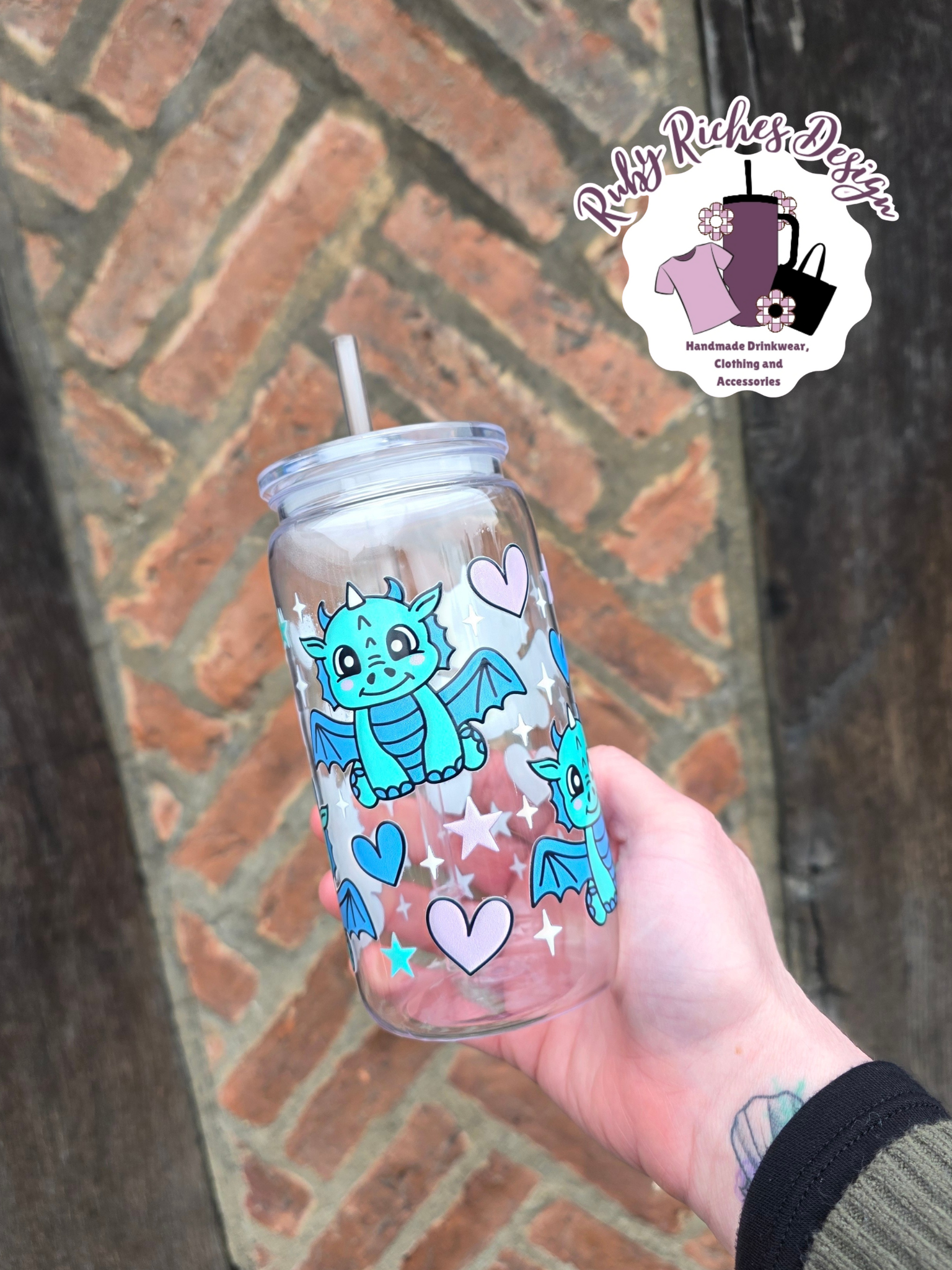 Dragon style plastic tumbler