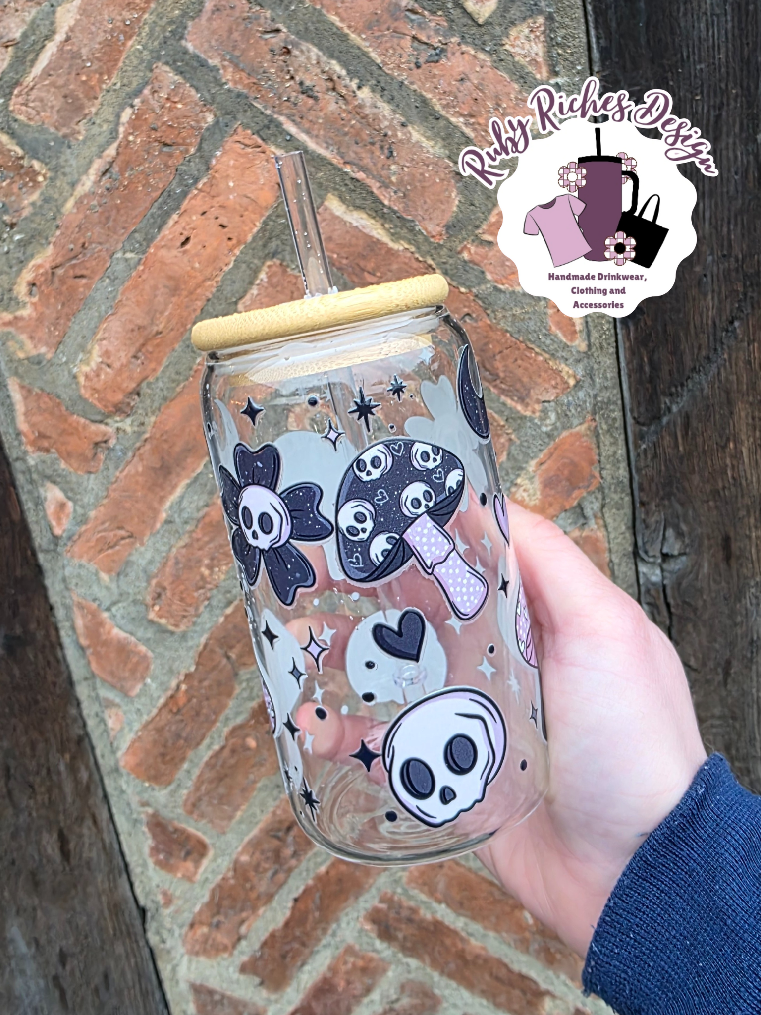 Spooky Shrooms 16oz Glass Tumbler